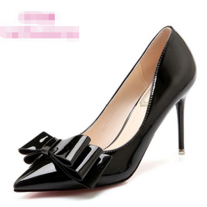 Patent Leather Bow Accent Pointed Toe High Heel..
