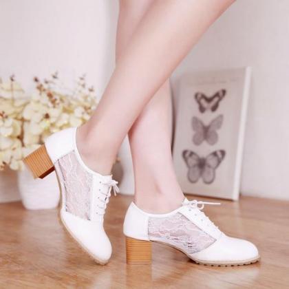 Lace Patchwork Round Toe Middle Chu..