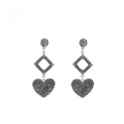 Alloy Carved Lines Peach Heart Earrings