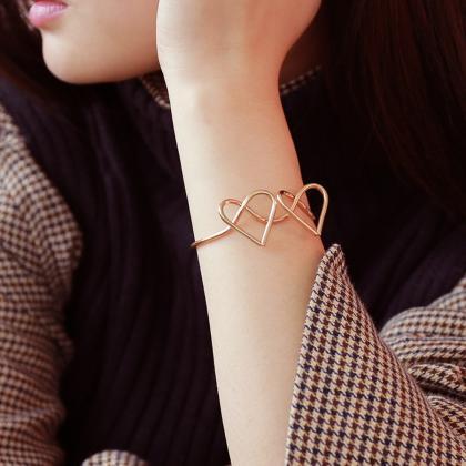 Metal Hand-made Peach Heart Open Bracelet