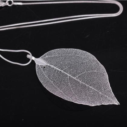 Bohemia Classic Feather Pendant Necklace Long Leaf..