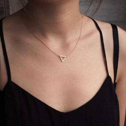 Metal Cut Out Triangle Necklace-1