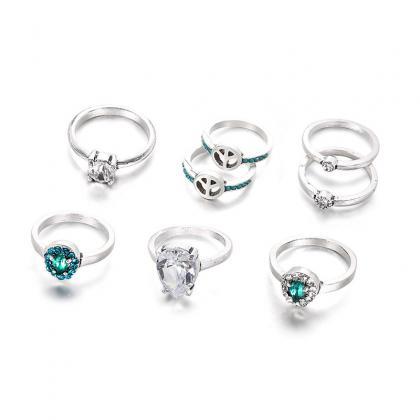 Pebble Micro Diamond 8-piece Ring Set