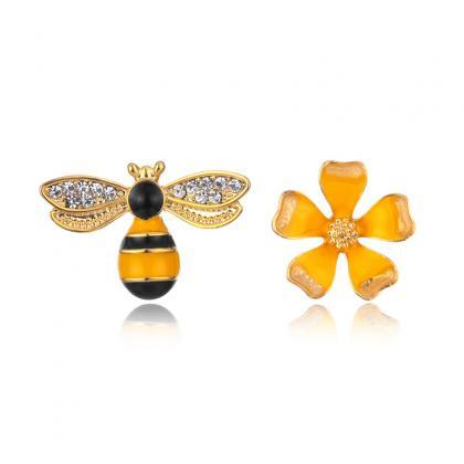 Honey Bee Flower Oil Earrings With Asymmetric..