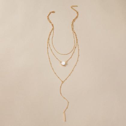 Fashion Multi-layer Sequin Pendant Necklace..