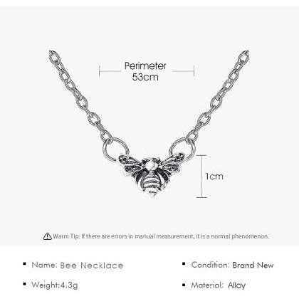 Vintage Bee Necklace Insect Pendant Clavicle Chain