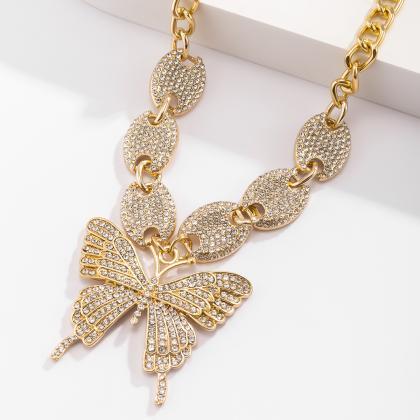 Vintage Exaggerated Diamond Inlaid Butterfly..