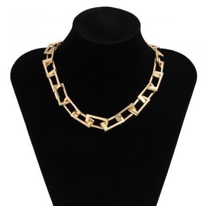 Rectangular Clasp Clavicle Necklace