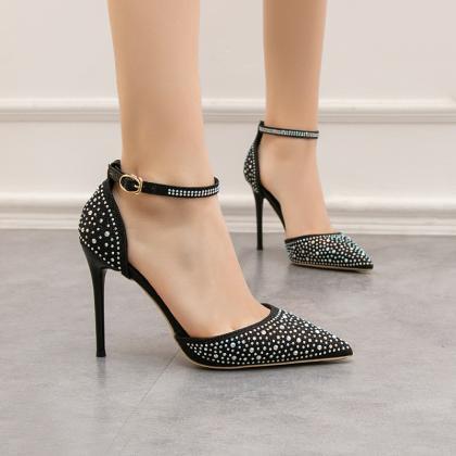 Black Pointed Hollow Out Rhinestone Slotted..