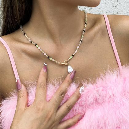 Shaped Imitation Pearl Tassel Pendant Necklace..