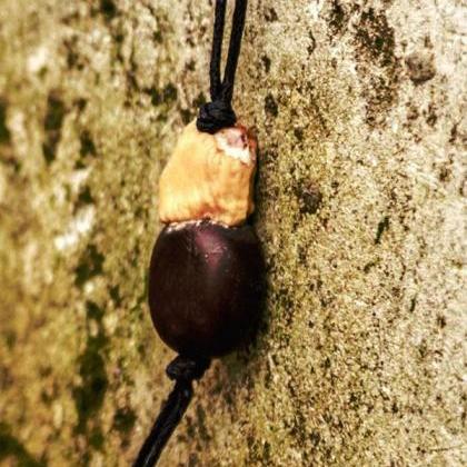 Natural National Wood Eggplant Necklace