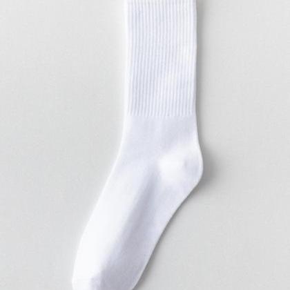 Style F Simple Casual Solid Color Socks