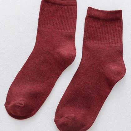 Red Solid Color Breathable Cotton Socks