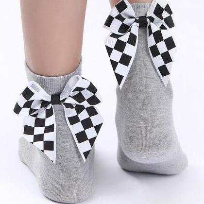 Gray Plaid Bow-knot Decorative Socks