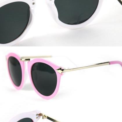Arrow Frames Uv400 Unisex Sunglasses
