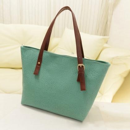 Korean Lady Women Pu Leather Messenger Handbag..
