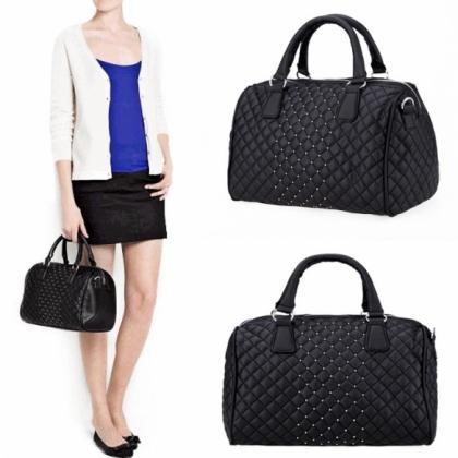 New Women's Black Geometric Handbag..