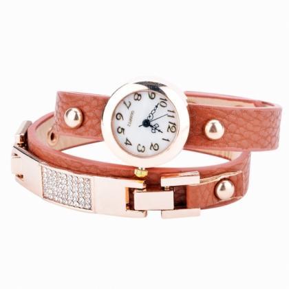 Women Vintage Synthetic Leather Strap Watch The..