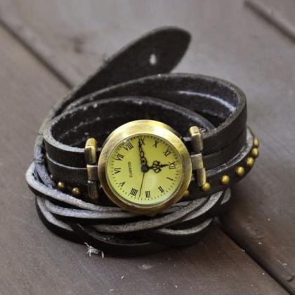 Classic Elegant Leather Strap Roma Number Dial..