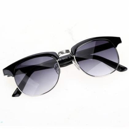 Vintage Style Unisex Eyewear Round Sunglasses..