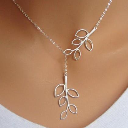 Fashion Metal Leaves Short Necklace
