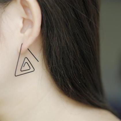 Postmodern Minimalist Fashion Triangle Earrings