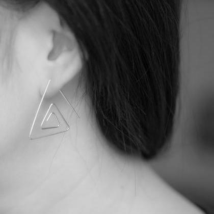 Postmodern Minimalist Fashion Triangle Earrings
