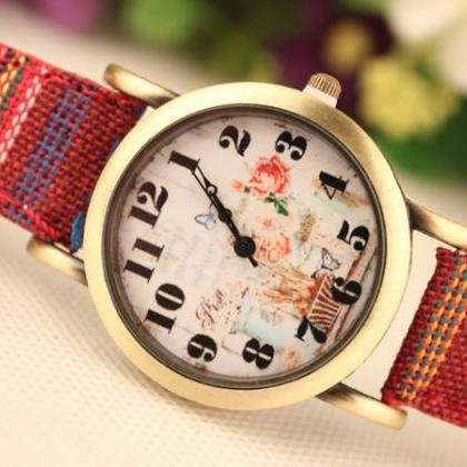 Retro Print Lady's Wrist Watch