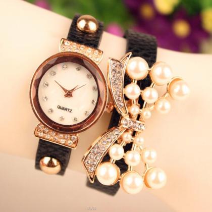 Beautiful Crystal 16 Pearl Watch