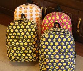 Cloud Smile Pattern Print Backpack main image 0