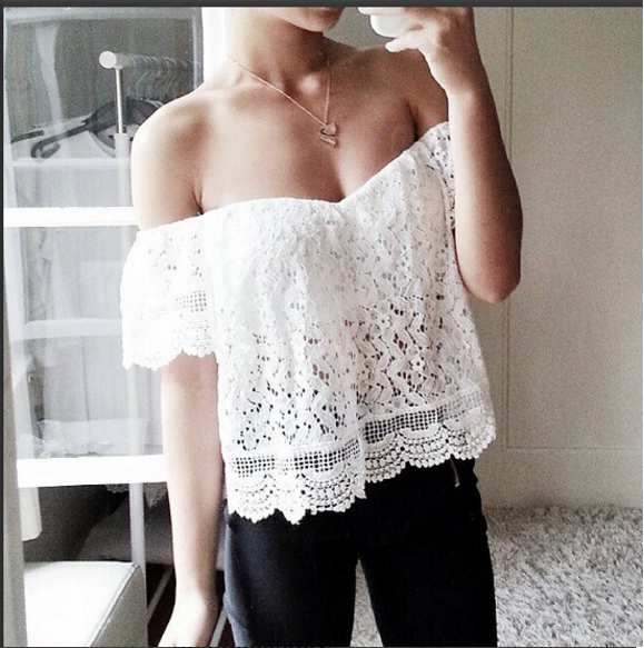 White Lace Off-the-shoulder Short Sleeves Blouse