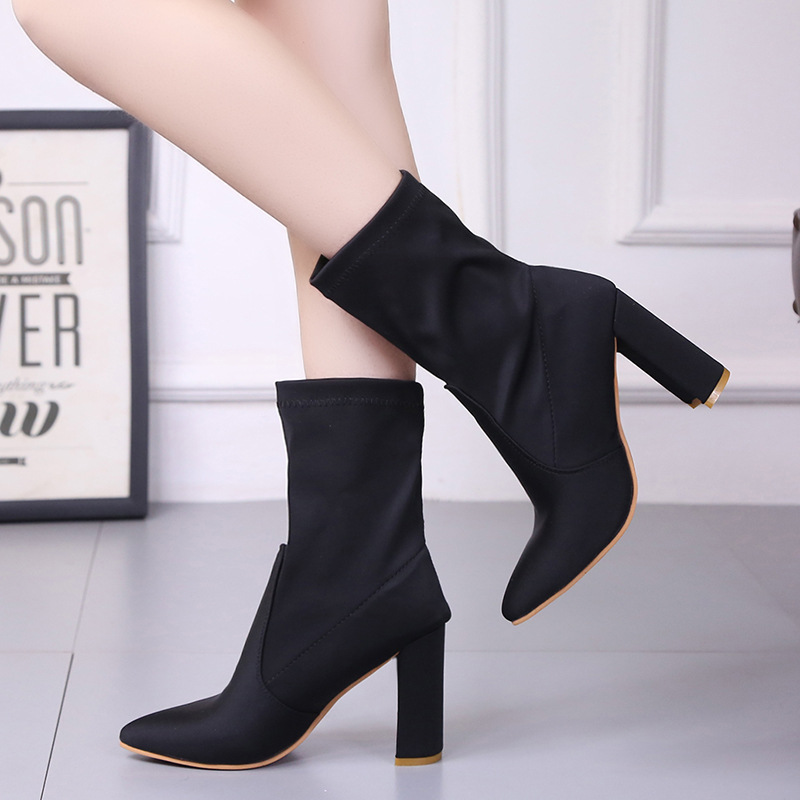 Pure Color Cloth Chunky Heel Pionted Toe Boots