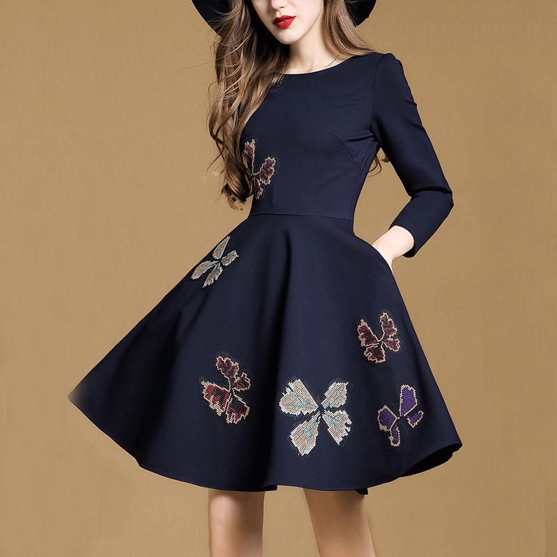 open lace back dress A-LINE SLEEVELESS LAME PLEATING DRESS J. Mendel main image 0
