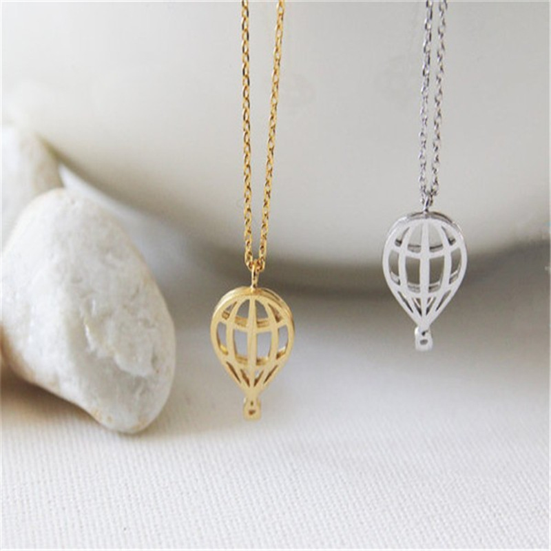 Temperament Balloon Clavicle Necklace