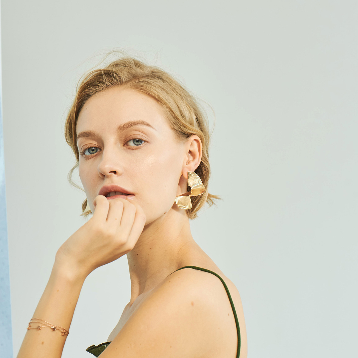 2018 Fashion Stylish Mix With Geometric Metal Earrings