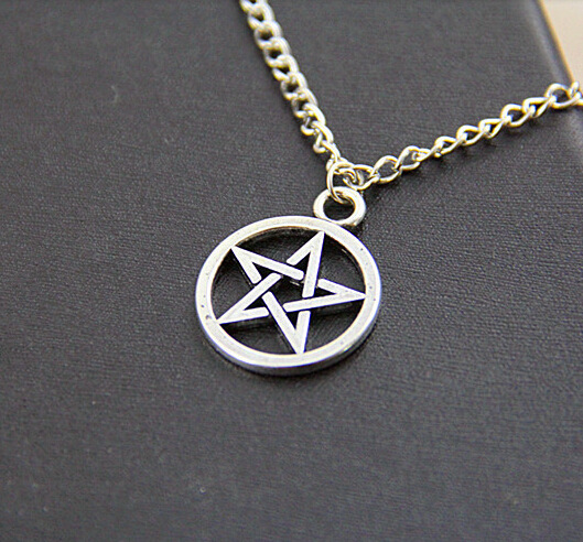 Five Pointed Star Necklace Sweater Chain-silvery