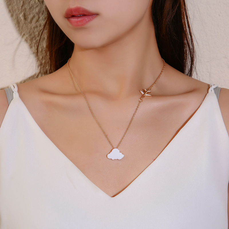 Cloud Necklace Female Creative Short Aircraft Clavicle Chain