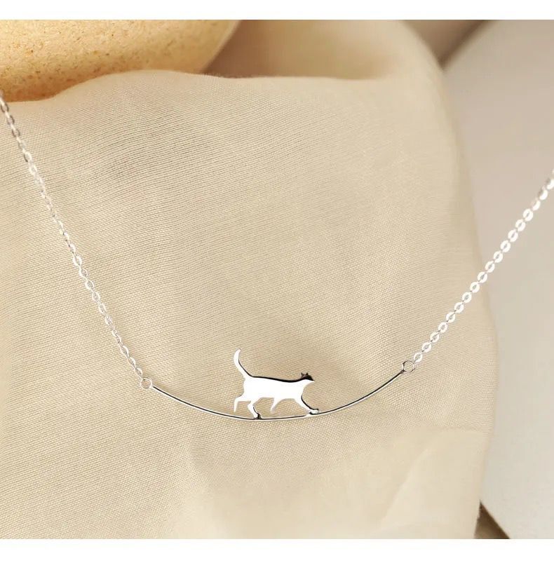 Silvery Cute Climbing Cat Clavicle Chain Necklace