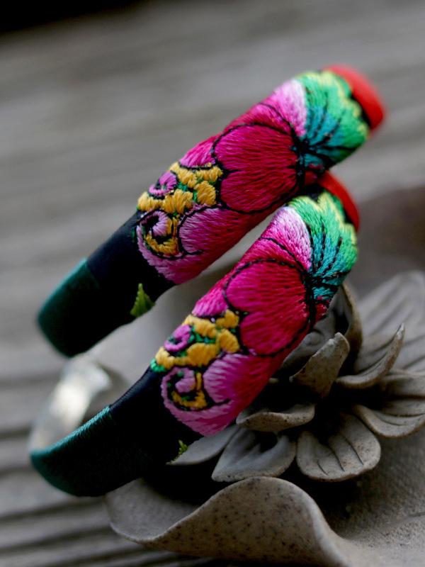 Ethnic Style Hand Embroidery Bracelet