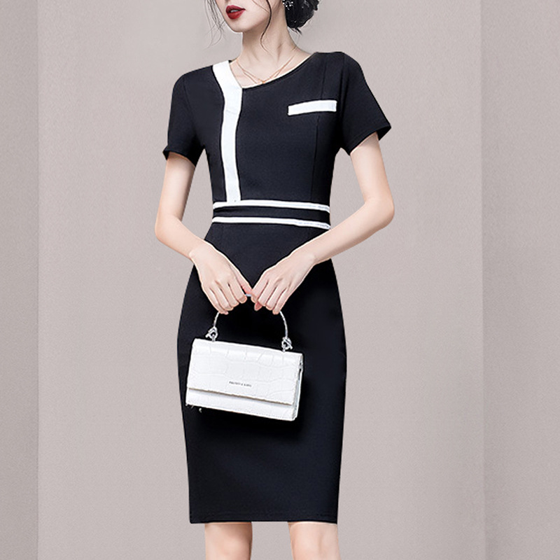 High-Waisted Black and White Color Block Bodycon Dress