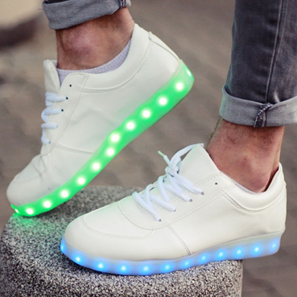 Charming Unisex LED Light Luminous Lace Up Sportswear Sneakers