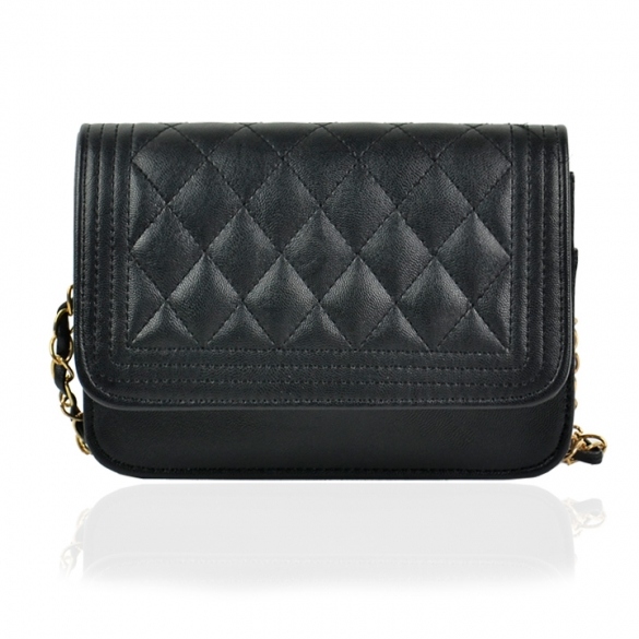 Diamond Quilted Leather Crossbody Handbag With Linked Chains