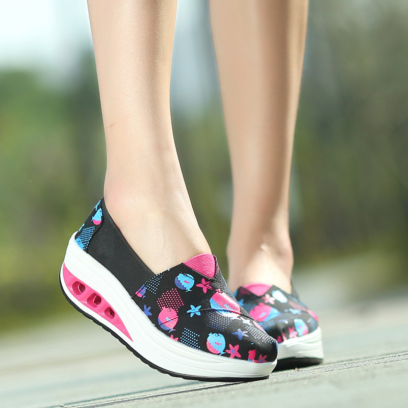 Shaking Print Women's Breathable Sneakers