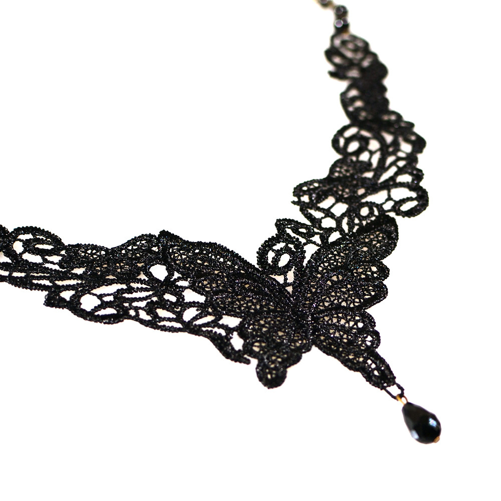 Fashion Butterfly Shape Lace Necklace