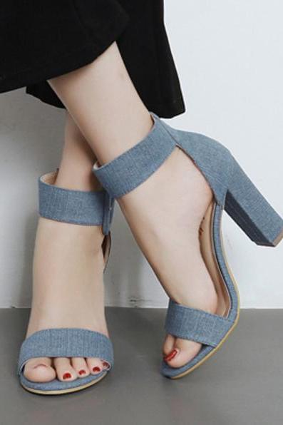 Chunky High Heel Open Toe Sandals With Thick Ankle Strap
