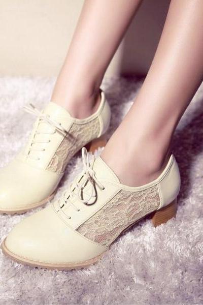 Lace Patchwork Round Toe Middle Chunky Heels Shoes