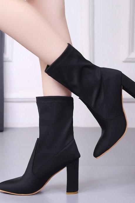 Pure Color Cloth Chunky Heel Pionted Toe Boots