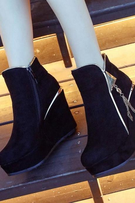 Suede Pure Color Rivets Zipper Slope Heel Round Toe Boots