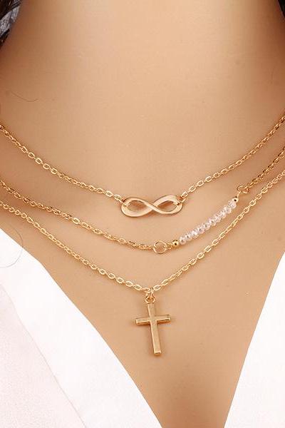 Multilayer Metal Cross 8 Clavicle Necklace