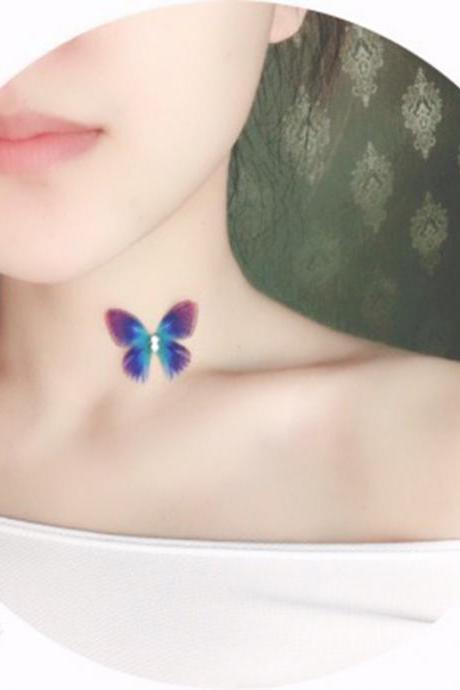 Invisible Fishline Gauze Double - Layered Butterfly Short Necklace